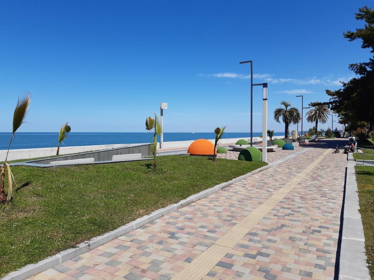 Apartment Mandarin Kobuleti Exterior photo